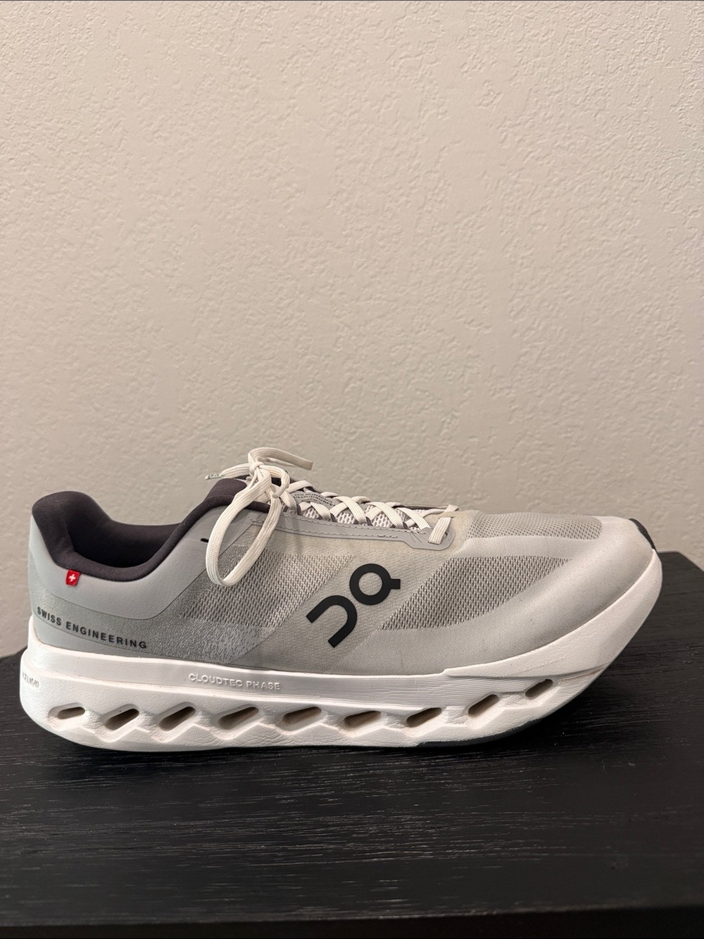 Men’s size 15 On Cloud Running Cloudtec  Lightweight Running Shoes in Light Gray - Picture 2 of 14